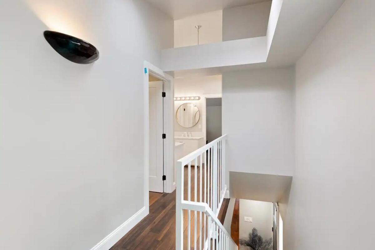 Elegant Beach Living, Just Blocks To The Sand Huntington Beach Exterior foto